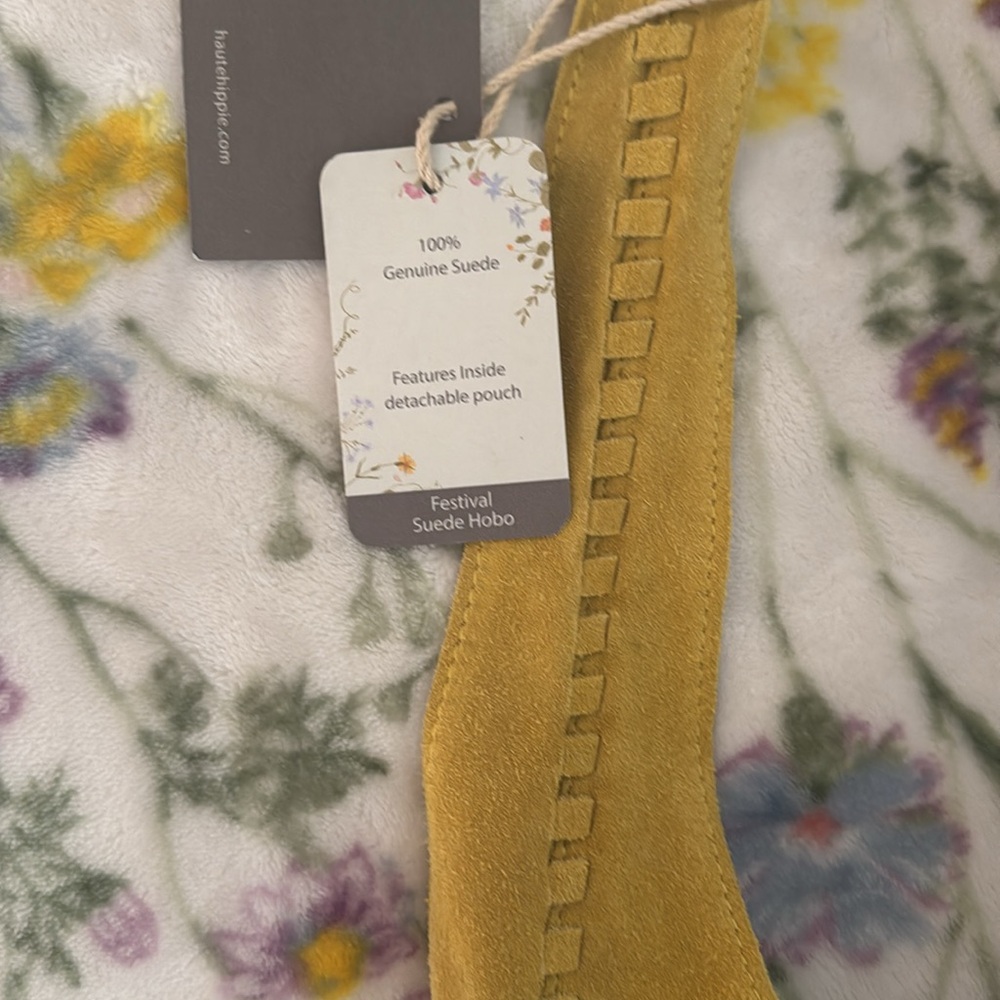 COPY - New 100% genuine suede yellow Haute Hippie Hobo with detachable pouch 🍀🍀 - Picture 5 of 13